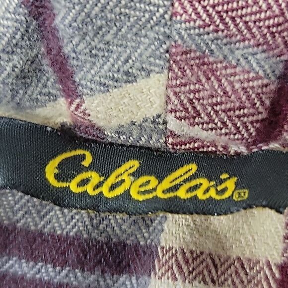 CABELAS MENS FLANNEL ROBE SIZE SMALL - Picture 5 of 8